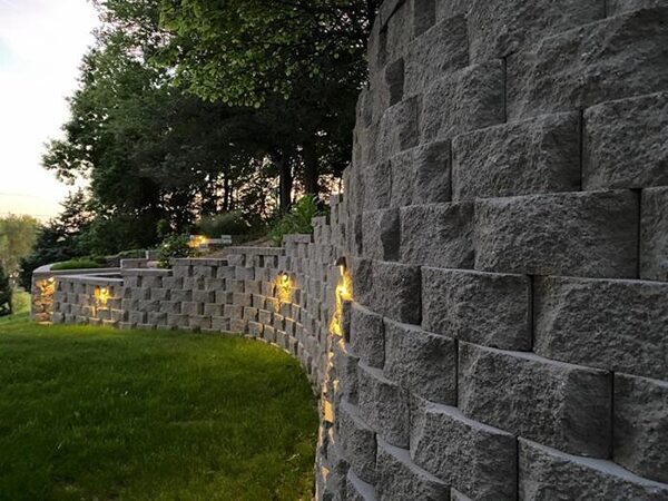 Segmented Block Wall